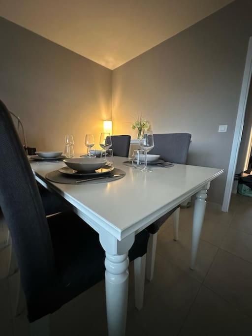 Gezellig Appartement In Brugge, Nabij Damme. Extérieur photo